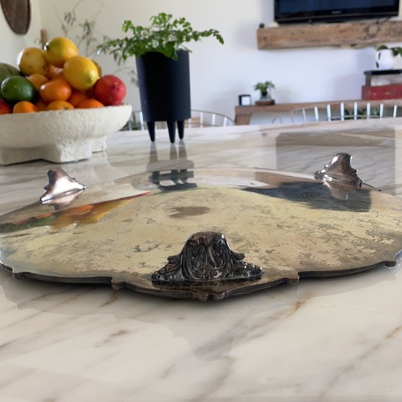 Stunning SILVER BY SACKS Tray with 3 feet - Picture 3 of 4